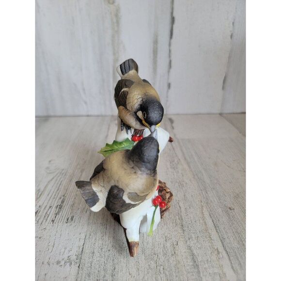 Andrea 1983 Chickadees Holly berries figure xmas - Picture 3 of 6